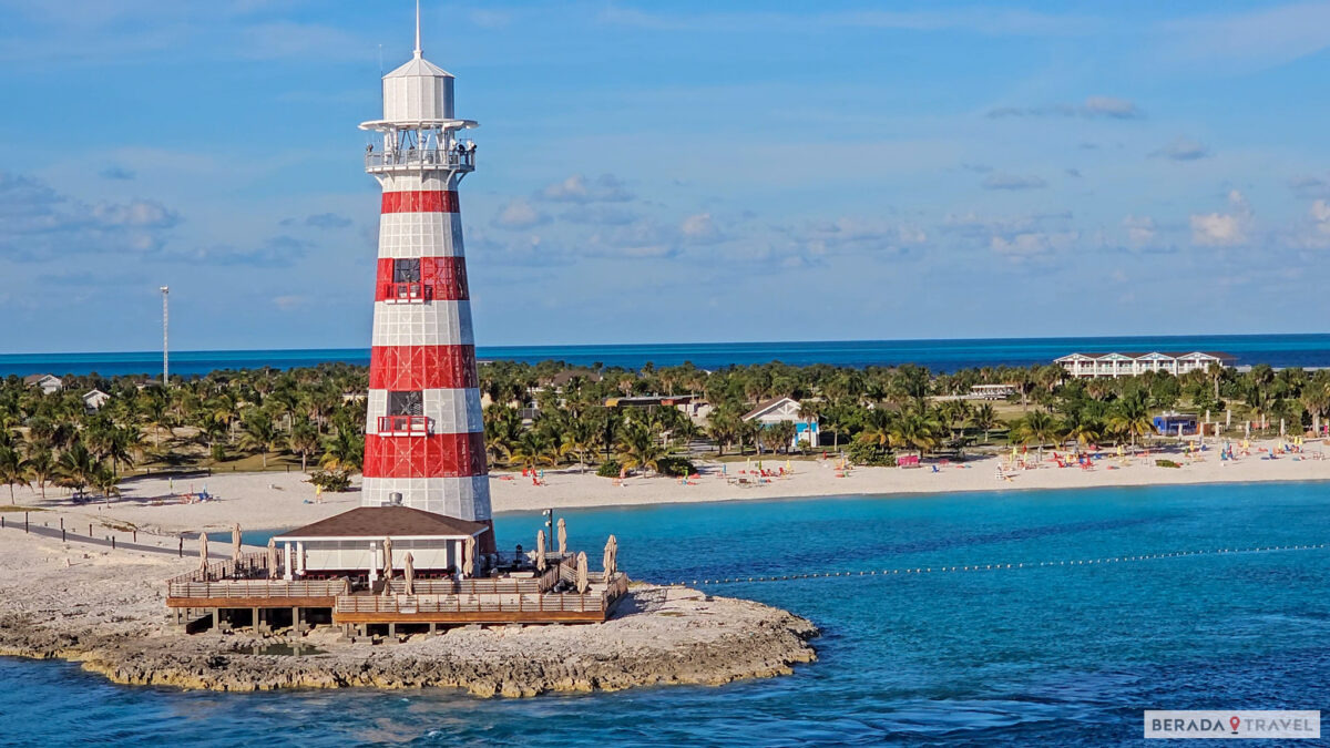 Farol na Ilha de Ocean Cay nas Bahamas