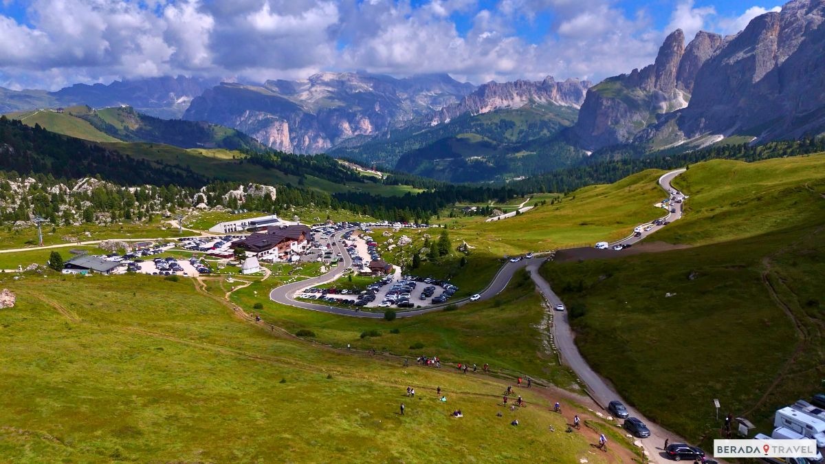 Immagine Drone: Passo Sella